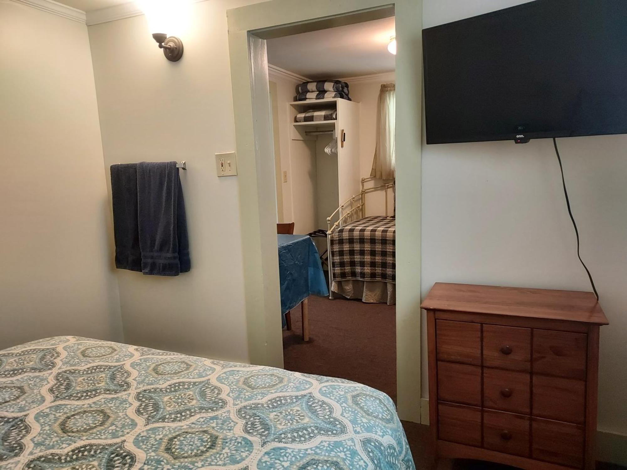 Serenity Motel Shaftsbury エクステリア 写真